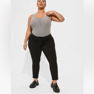 TORRID Women’s Perfect Skinny Ankle Premium Stretch Mid-Rise Jean | NWT | sz 16R
